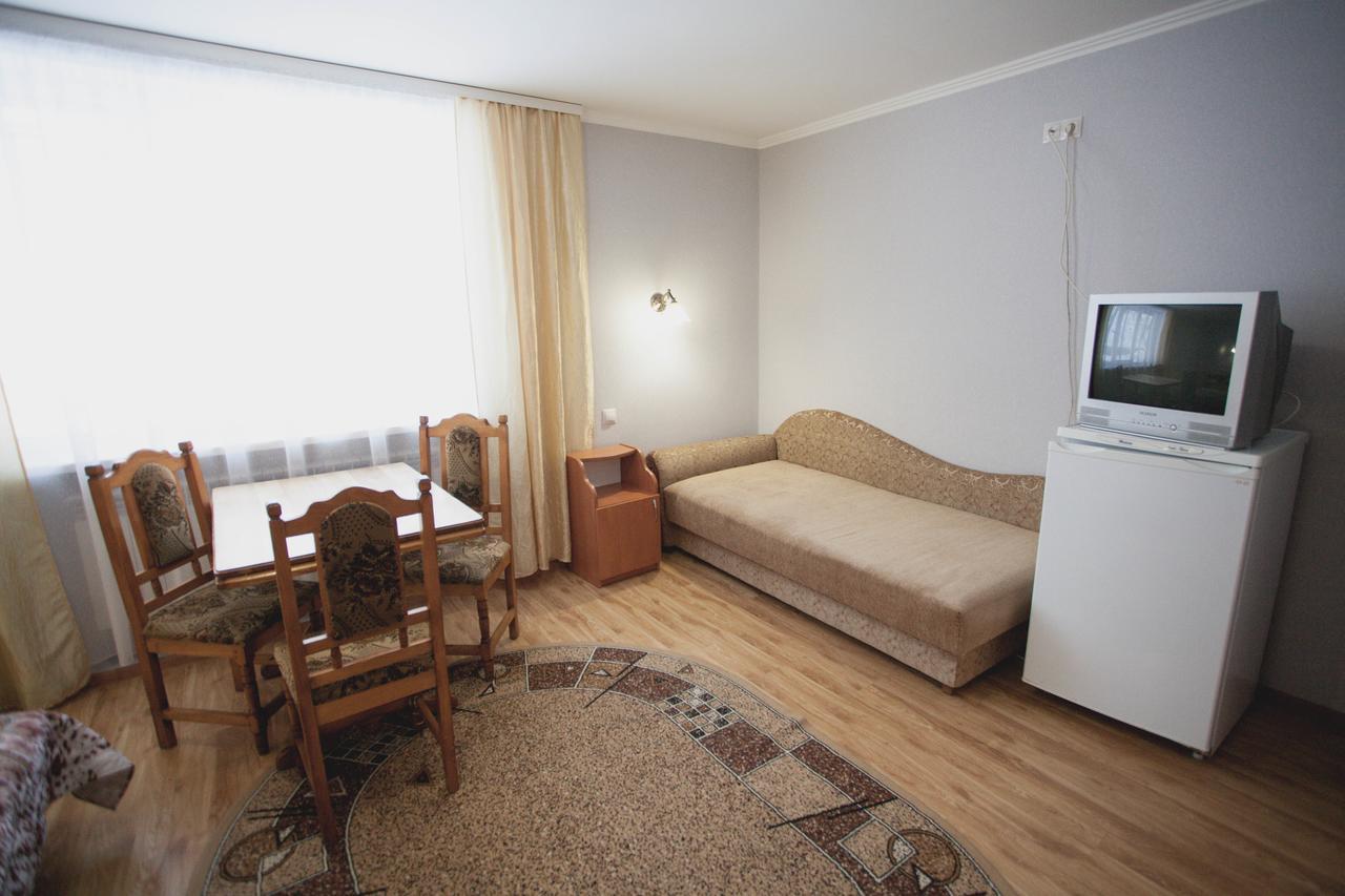 Smerichka Hotel Polyana  Eksteriør billede