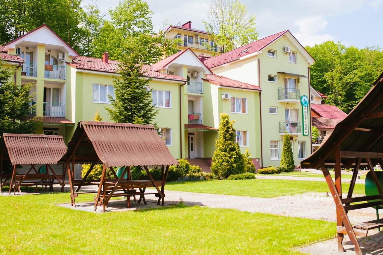Smerichka Hotel Polyana  Eksteriør billede